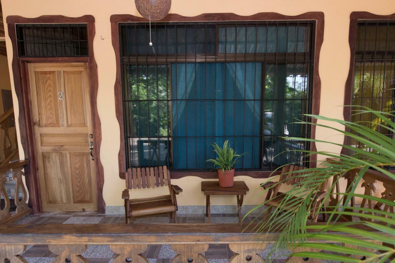 Hotel Sunshine Caribe Puerto Viejo de Talamanca Exterior foto